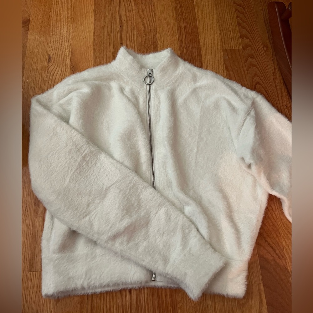 Whitney Simmons White fuzzy jacket